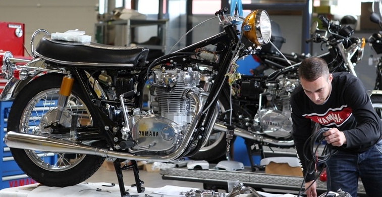 mécano moto ancienne