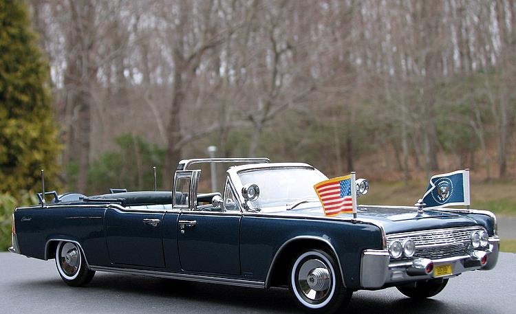 Lincoln Continental GG 300